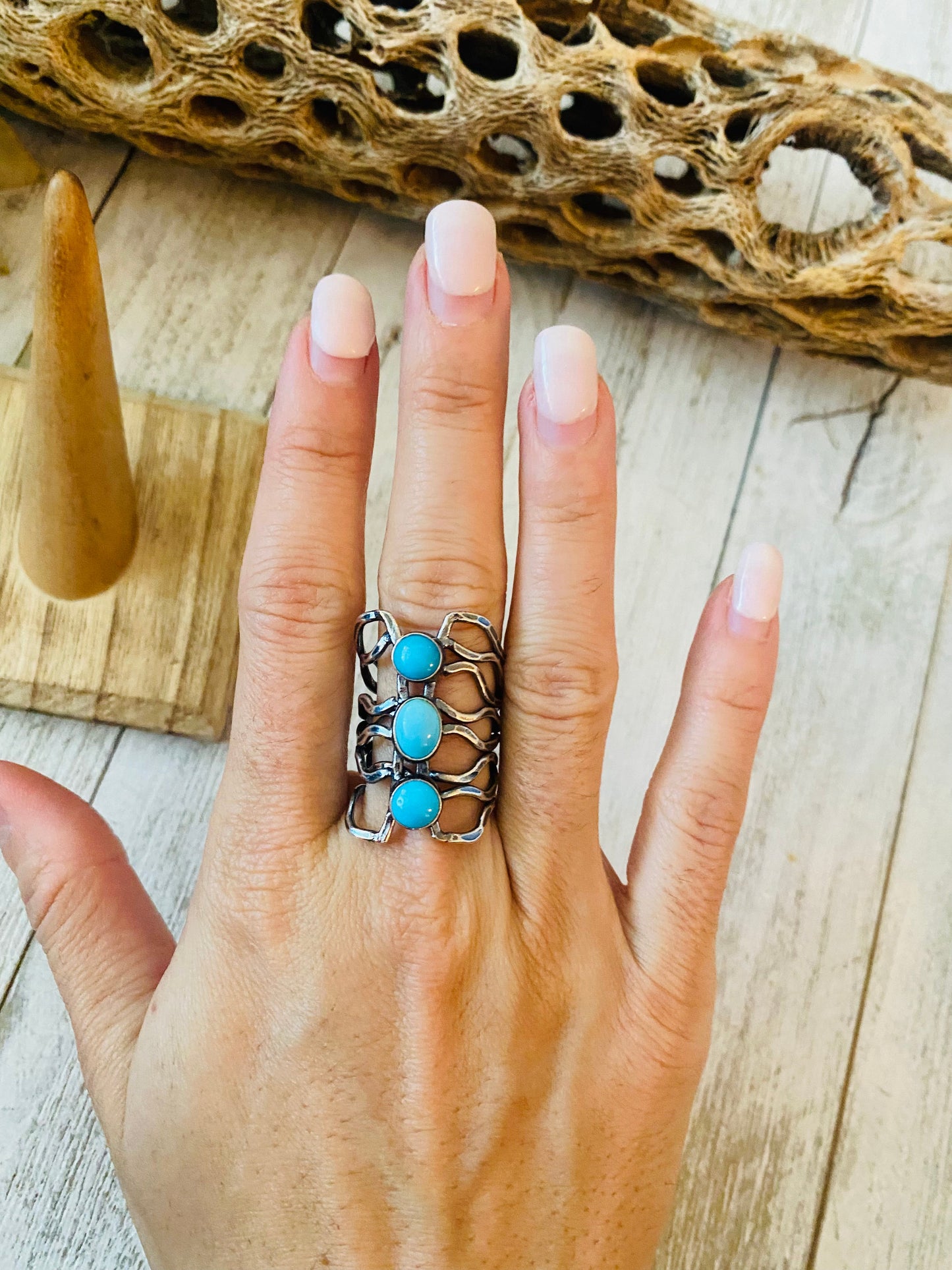 Beautiful Turquoise & Sterling Silver Ring Size 6
