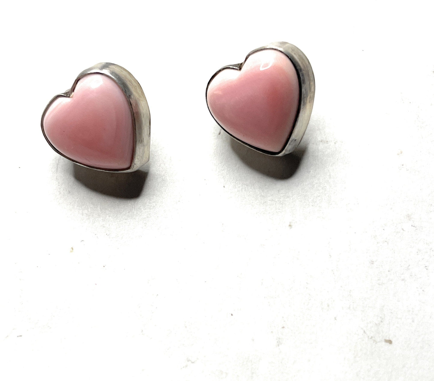 Navajo Sterling Silver Pink Conch Heart Stud Earrings